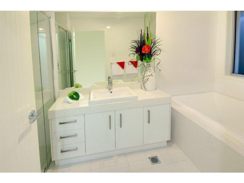17 Lark Circuit, Mountain Creek QLD 4557