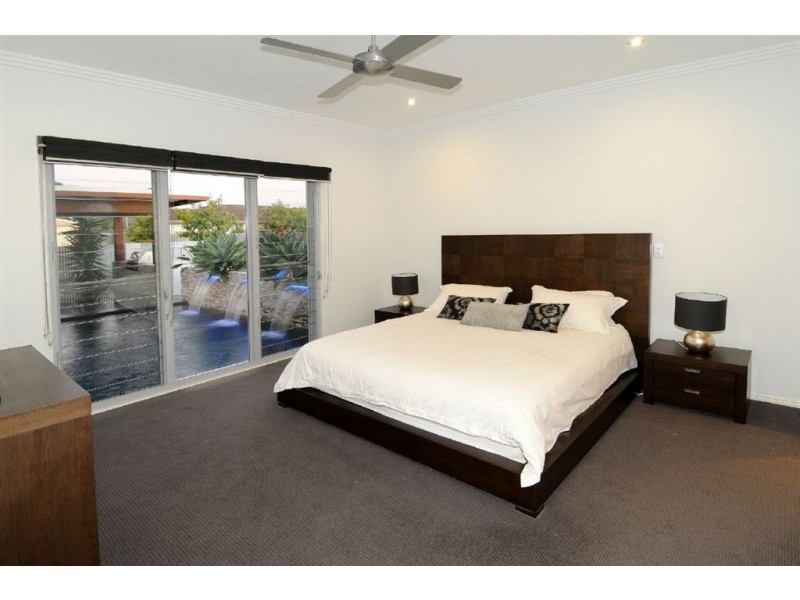 10 Outrigger Street, Wurtulla QLD 4575