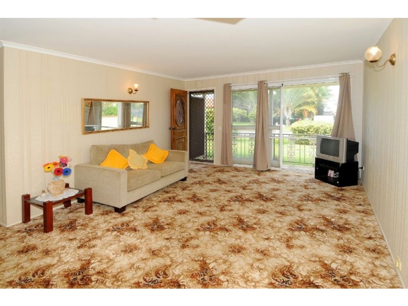 17 Wamara Street, Buddina QLD 4575