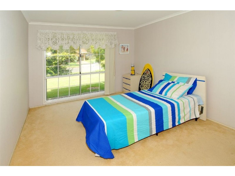 17 Wamara Street, Buddina QLD 4575
