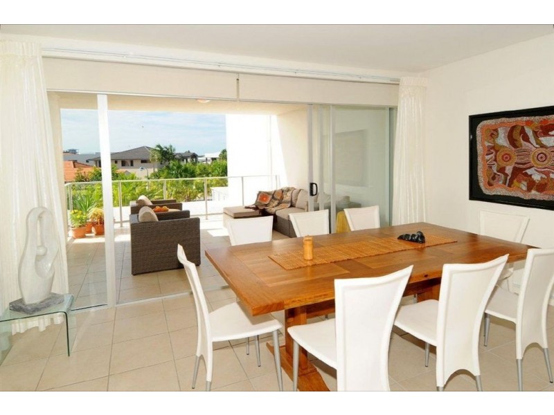 70/7 Grand Parade, Kawana Island QLD 4575