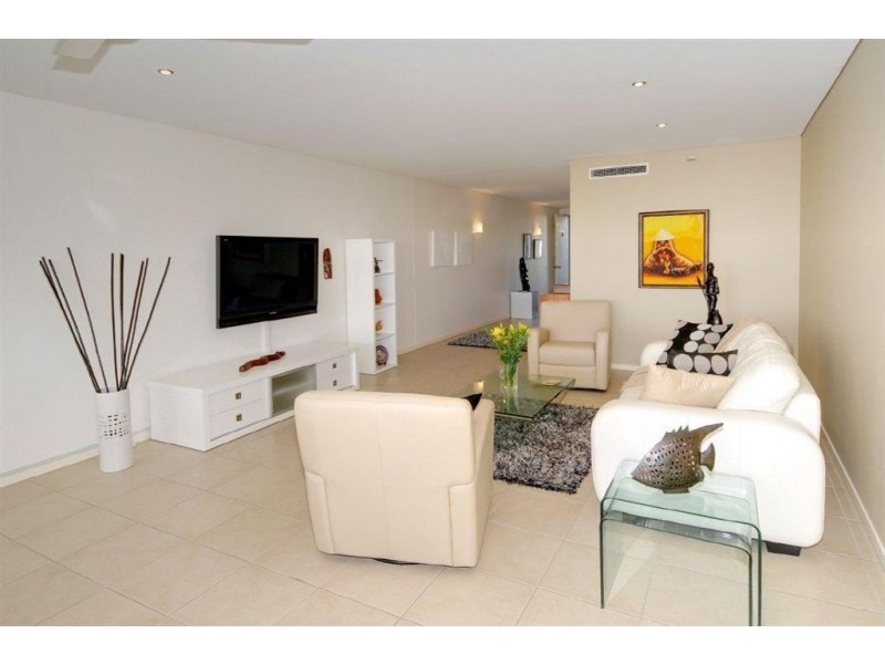 70/7 Grand Parade, Kawana Island QLD 4575