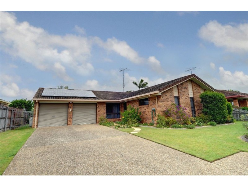 2 Murrindi Street, Minyama QLD 4575
