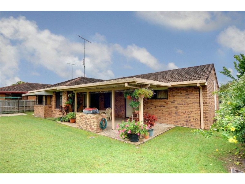 2 Murrindi Street, Minyama QLD 4575