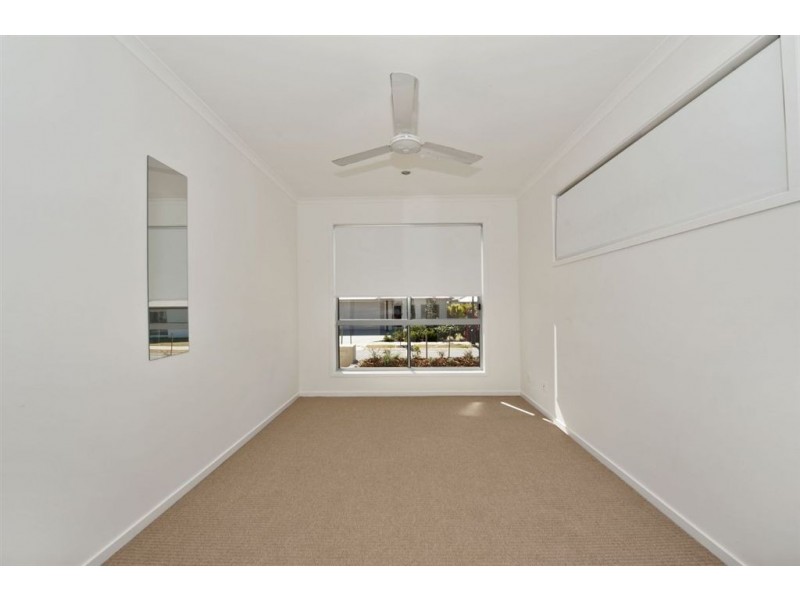 7 Ellis Place, Mountain Creek QLD 4557