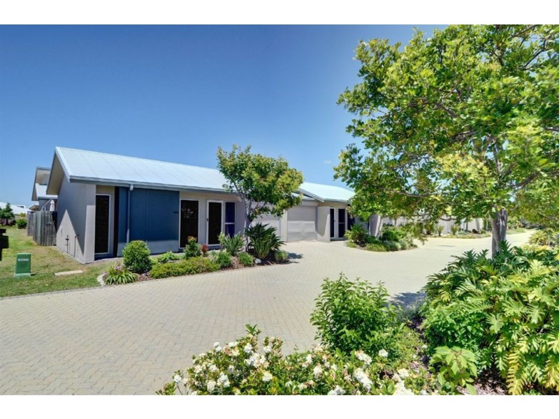 140/2 Grand Parade, Kawana Island QLD 4575