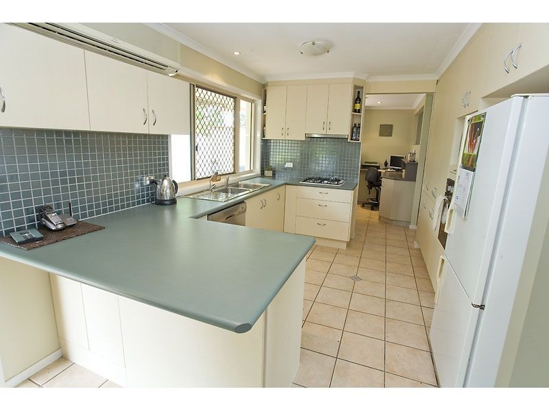 Little Mountain QLD 4551