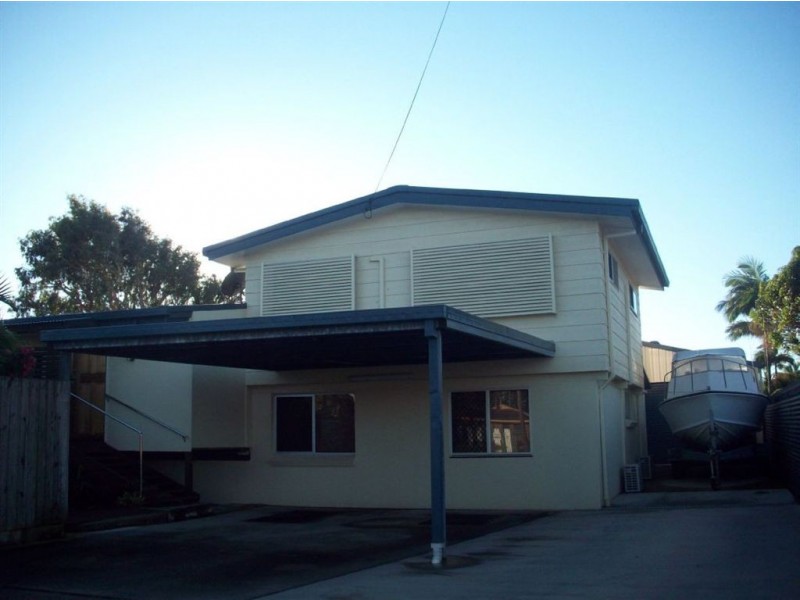 Warana QLD 4575