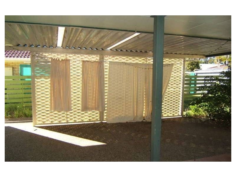 Warana QLD 4575