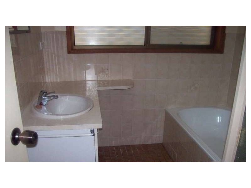 Warana QLD 4575