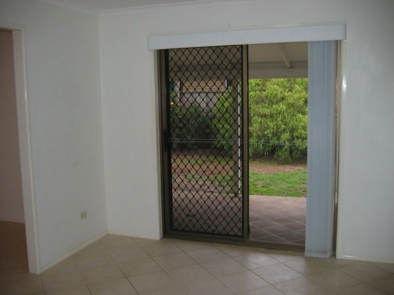 Warana QLD 4575
