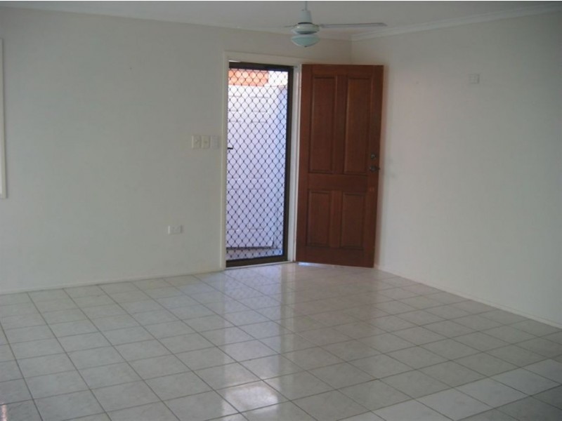 Warana QLD 4575