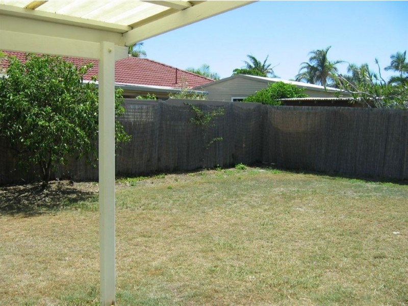 Warana QLD 4575