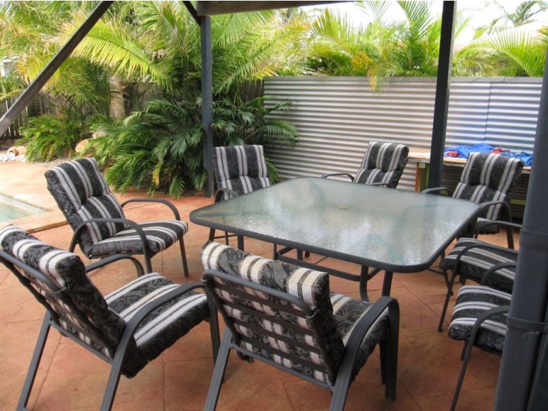 Warana QLD 4575