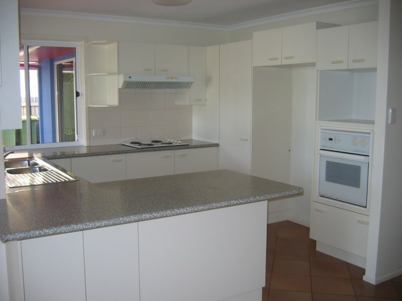 Minyama QLD 4575