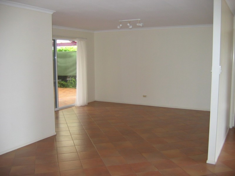 Minyama QLD 4575