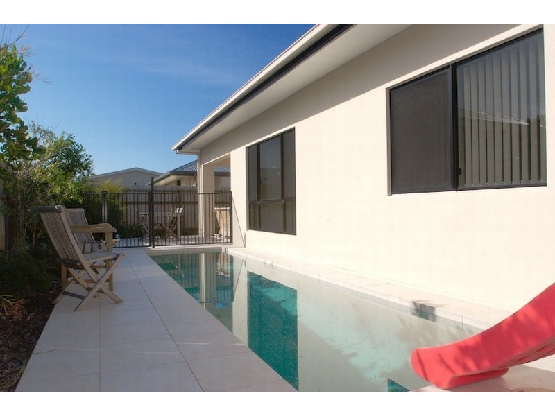 Kawana Island QLD 4575