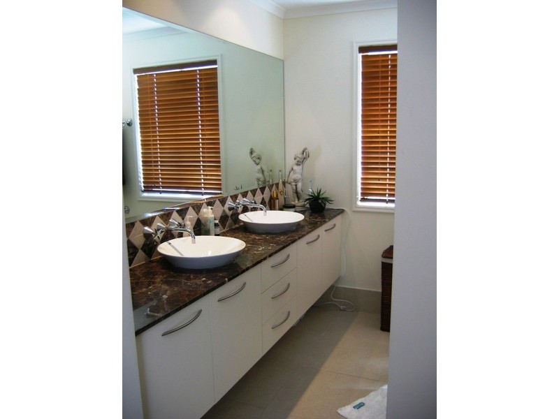 Kawana Island QLD 4575