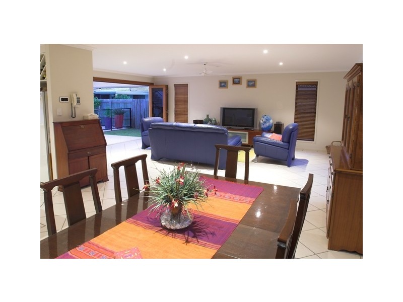 Minyama QLD 4575