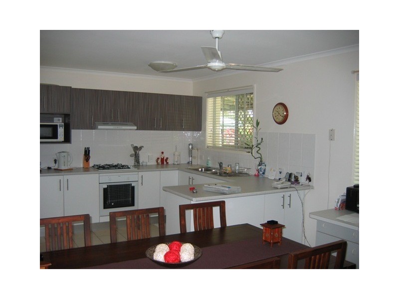 Warana QLD 4575