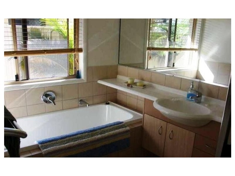 Kawana Island QLD 4575