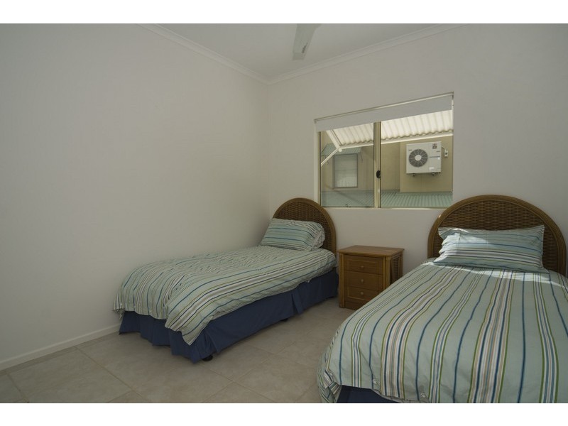 2/235 Gympie Tce, Noosaville QLD 4566