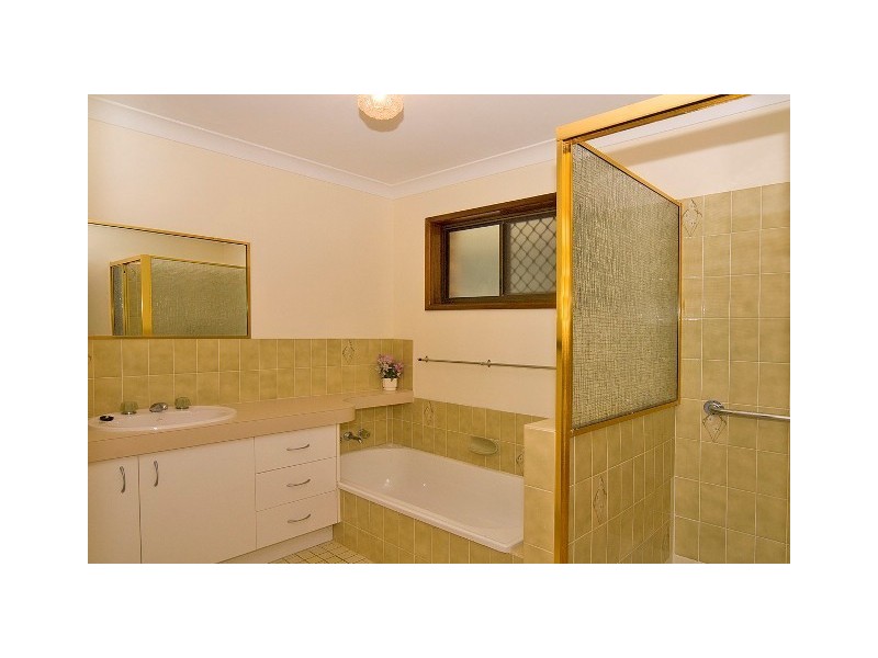 8 Sundial Court, Tewantin QLD 4565