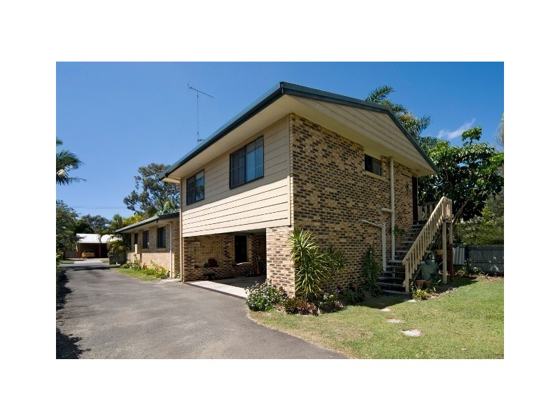 1 & 2/31 The Cockleshell, Noosaville QLD 4566