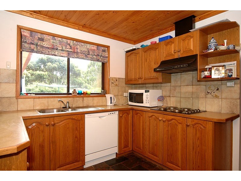 2 Sunset Court, Aberfoyle Park SA 5159