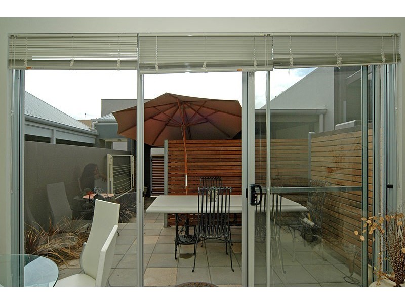 15 Chapel Lane, Mawson Lakes SA 5095