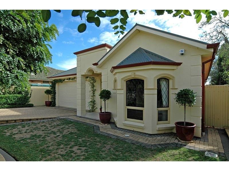 35 Hillview Road, Kingswood SA 5062