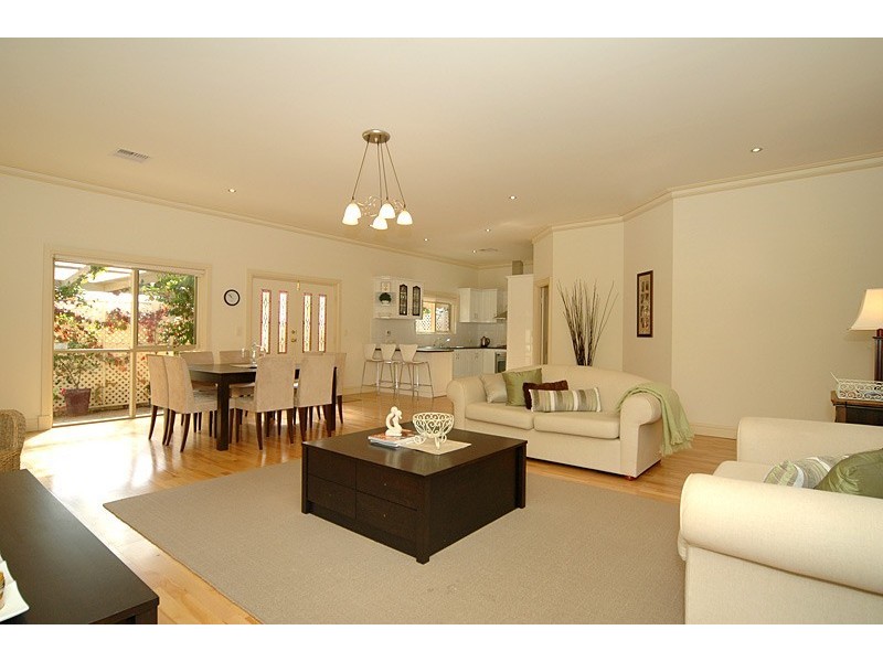 35 Hillview Road, Kingswood SA 5062