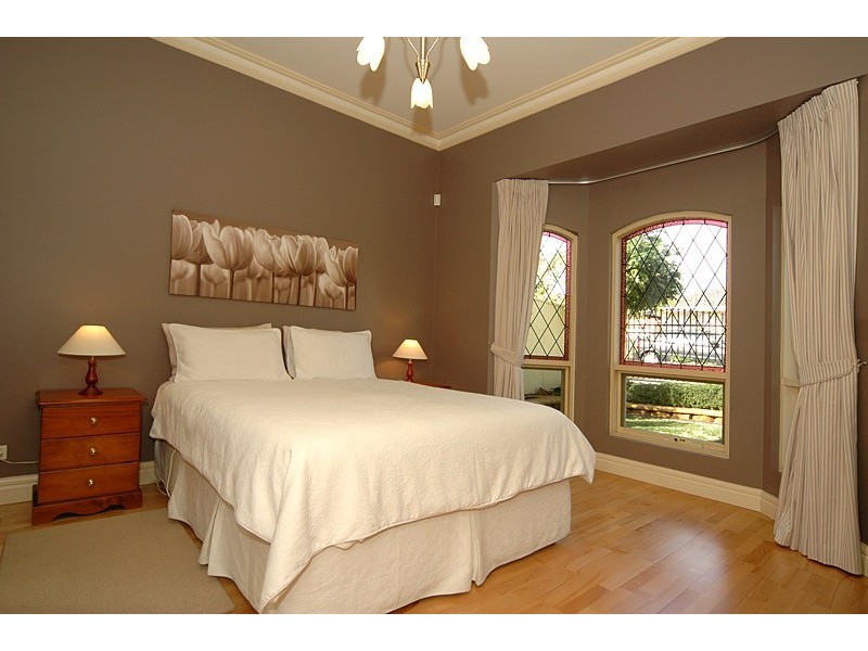 35 Hillview Road, Kingswood SA 5062