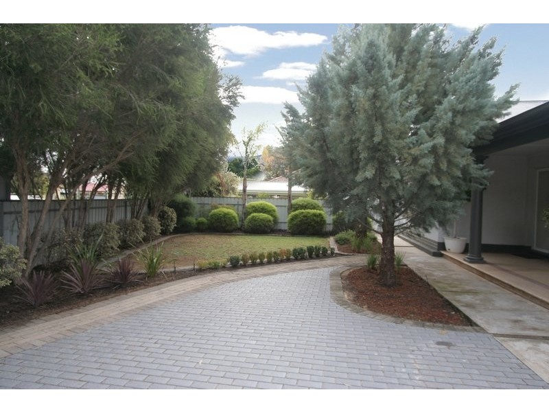 35 Ackland Avenue, Clarence Gardens SA 5039