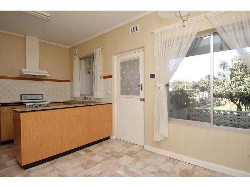 61 Crozier Avenue, Daw Park SA 5041