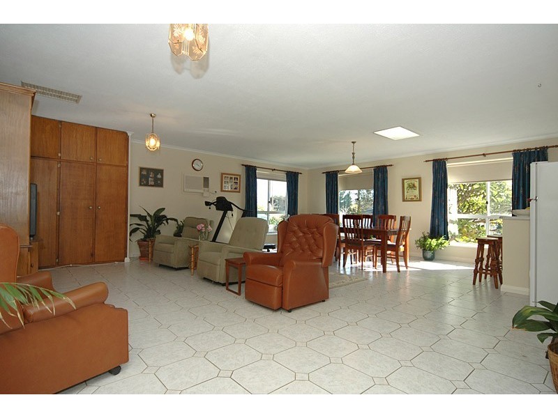 17 Frontenac Avenue, Panorama SA 5041