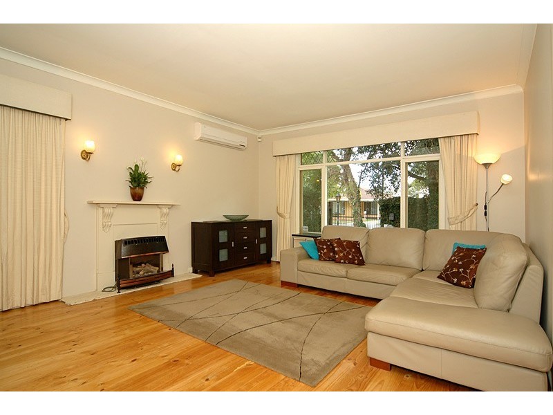 84 Narinna Avenue, Cumberland Park SA 5041