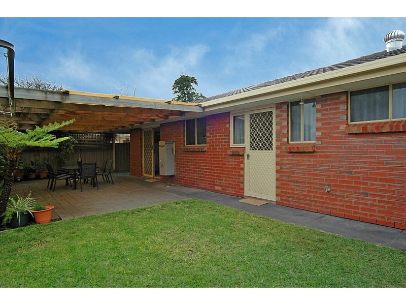 2 WALKER AVENUE, Clovelly Park SA 5042
