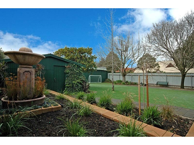 7 Mathias Avenue, Cumberland Park SA 5041