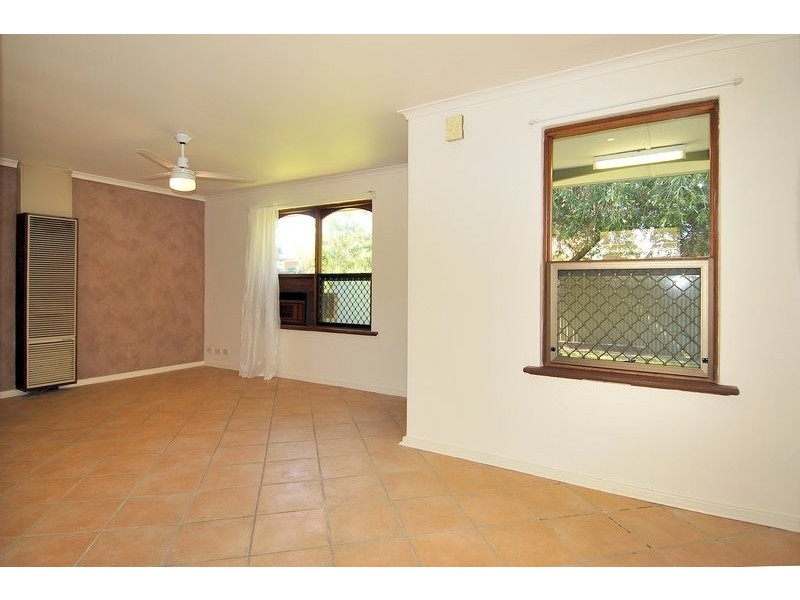 2/17 Sixth Avenue, Ascot Park SA 5043