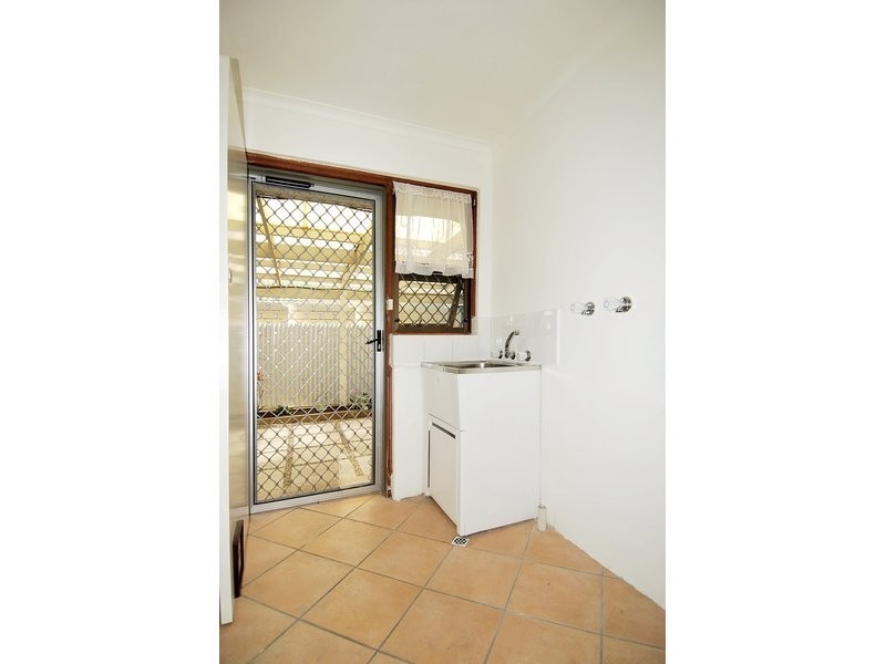 2/17 Sixth Avenue, Ascot Park SA 5043