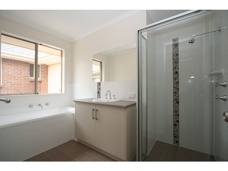 6 Russell Avenue, Seacombe Gardens SA 5047