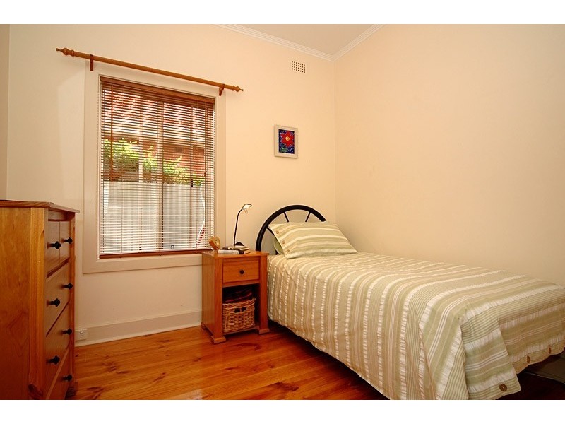 73 Narinna Avenue, Cumberland Park SA 5041