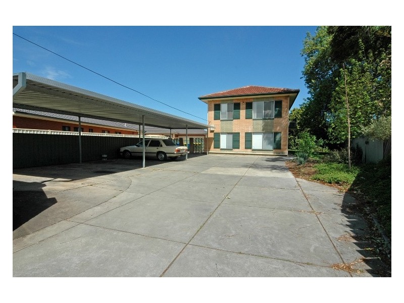 2/4 Grove Avenue, Everard Park SA 5035