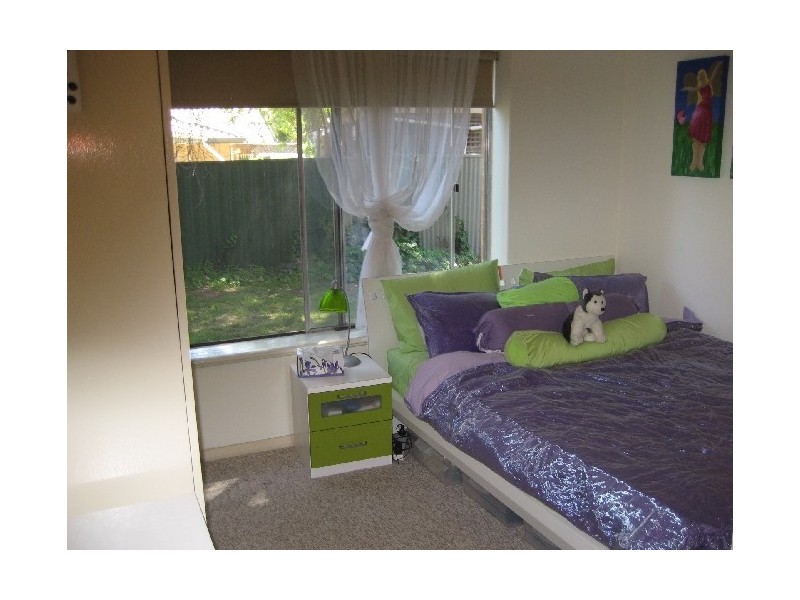 2/4 Grove Avenue, Everard Park SA 5035