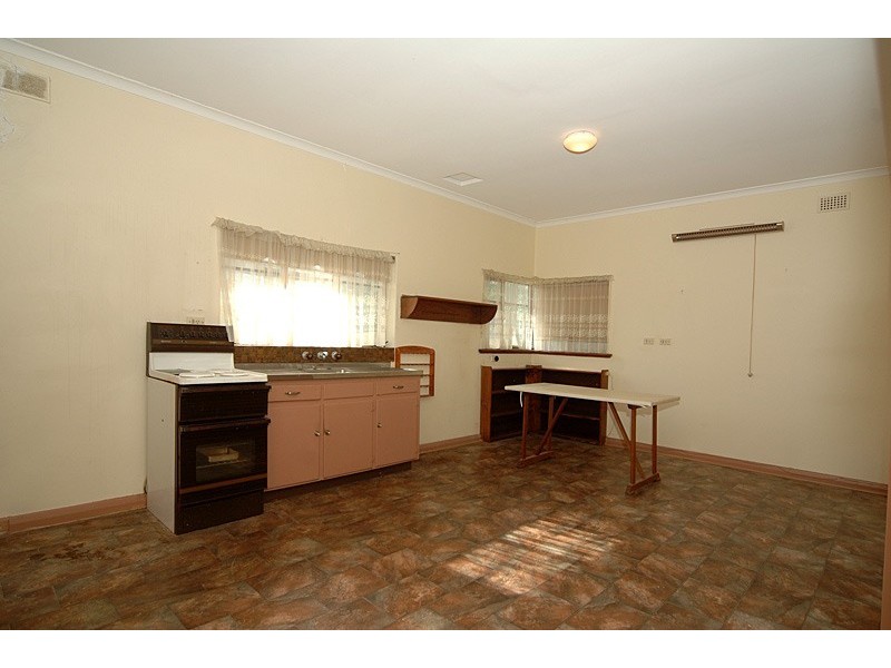 8 Braemar Road, Torrens Park SA 5062