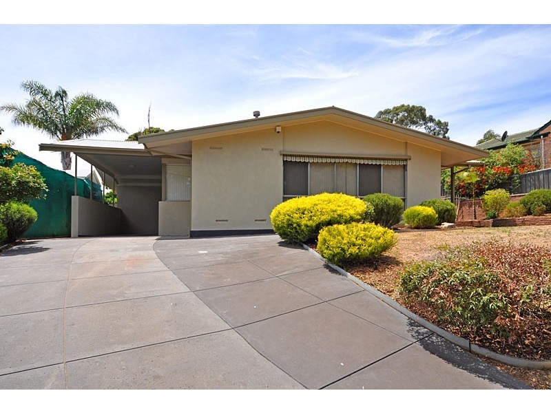 22 Warren Crescent, Panorama SA 5041