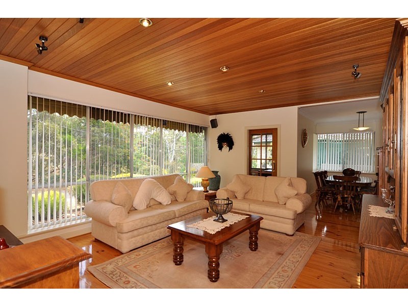 22 Warren Crescent, Panorama SA 5041