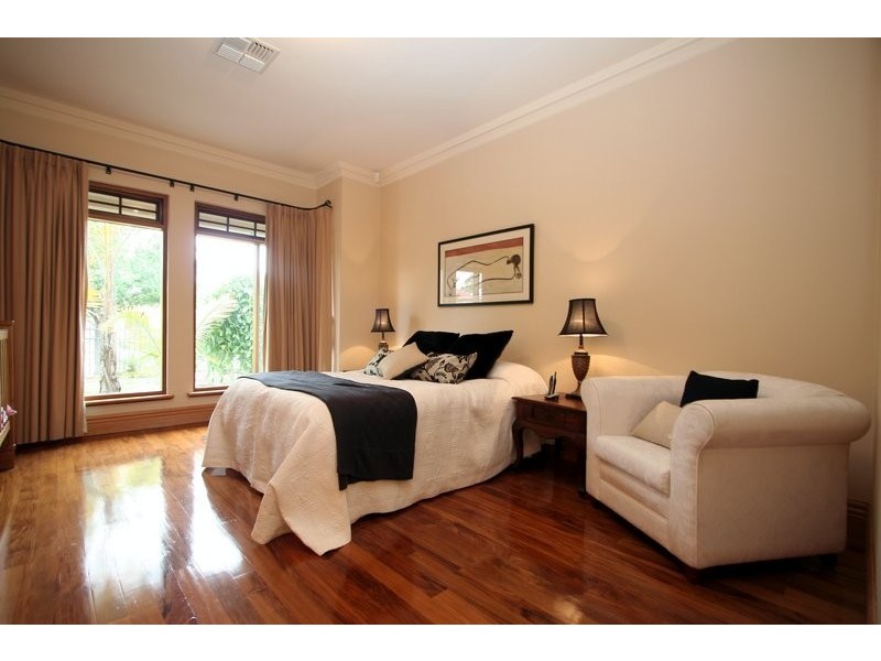 16 Birkdale Avenue, Clarence Park SA 5034