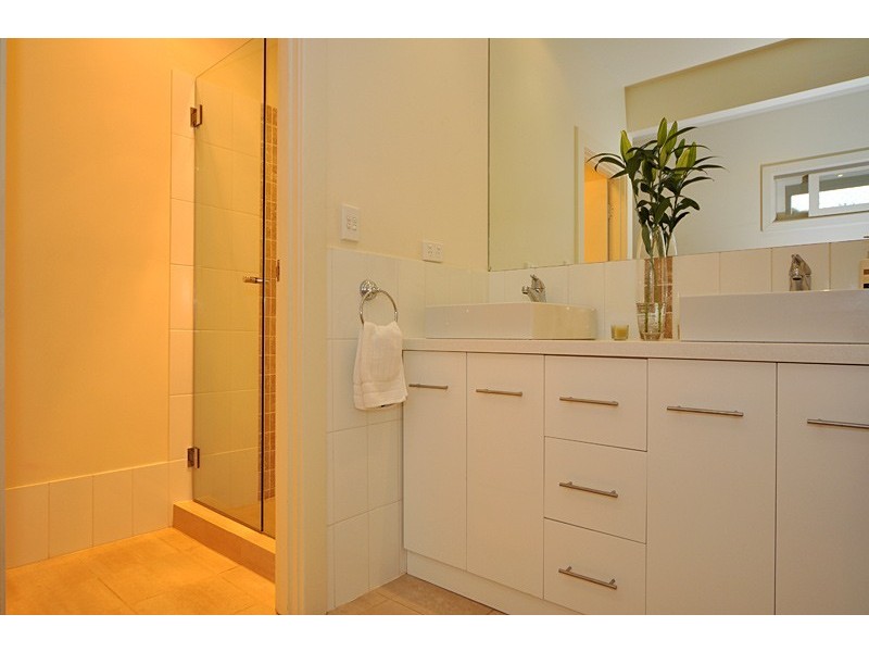 11 Montrose Ave, Netherby SA 5062